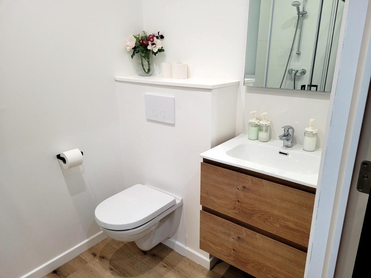 Brand New Camelia Room With Private Bathroom Bruxelles Extérieur photo